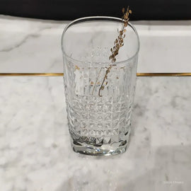 CATCHY WHISKEY GLASSES