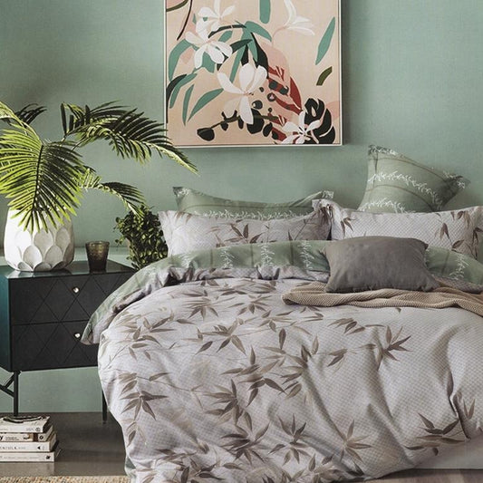 Kwaito Leaf Print Bed Sheets
