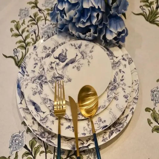 PIVOT PORCELAIN White Plates Set