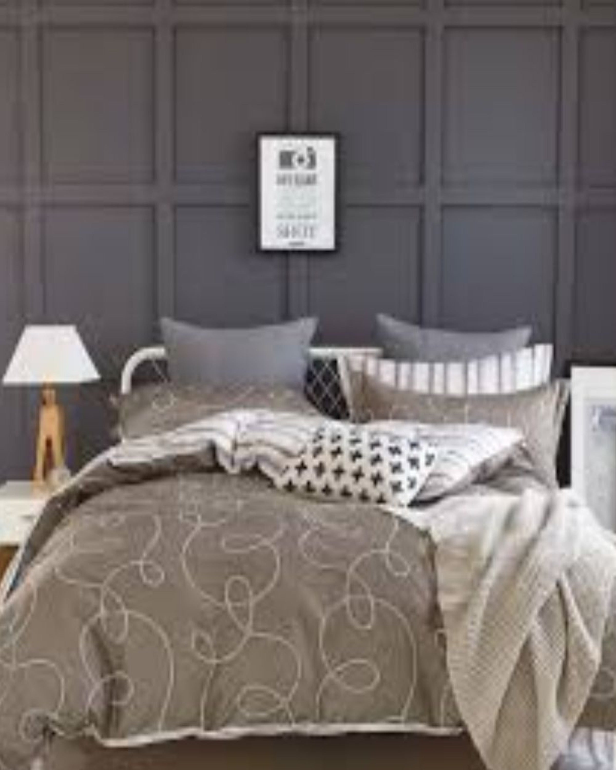 Waldo Comfortable Bedsheet Set