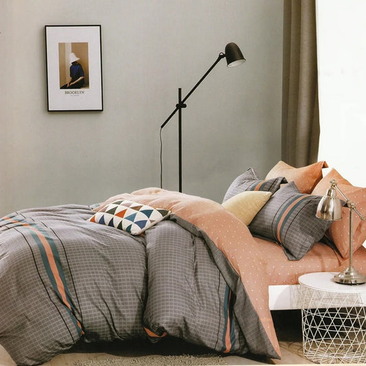 Keisuke Duvet Cover
