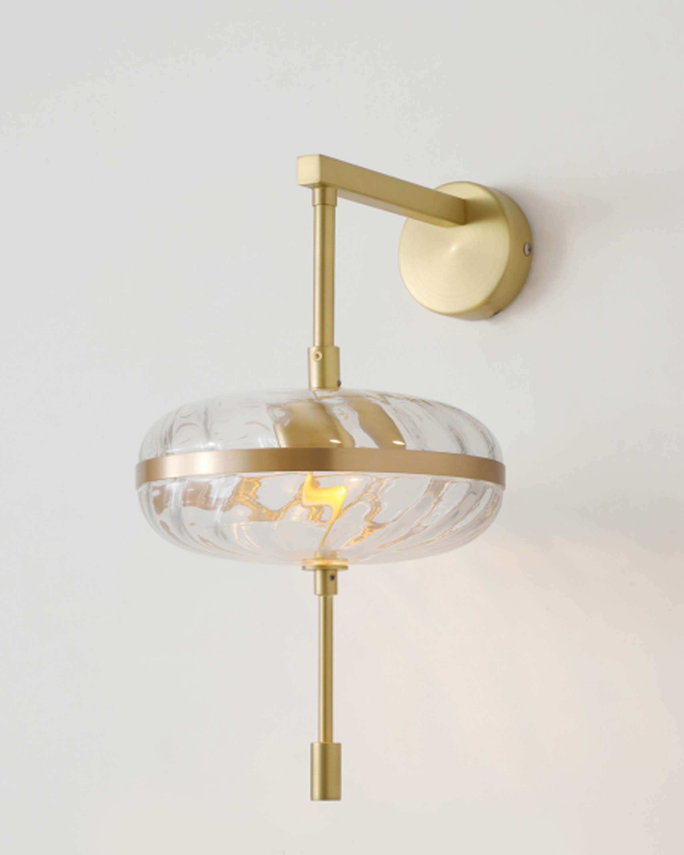 Banshee Kanesha Luxury Golden Wall Light
